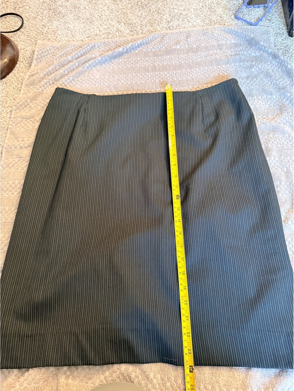 Garfield & Marks Women's Pinstripe Skirt Size 16